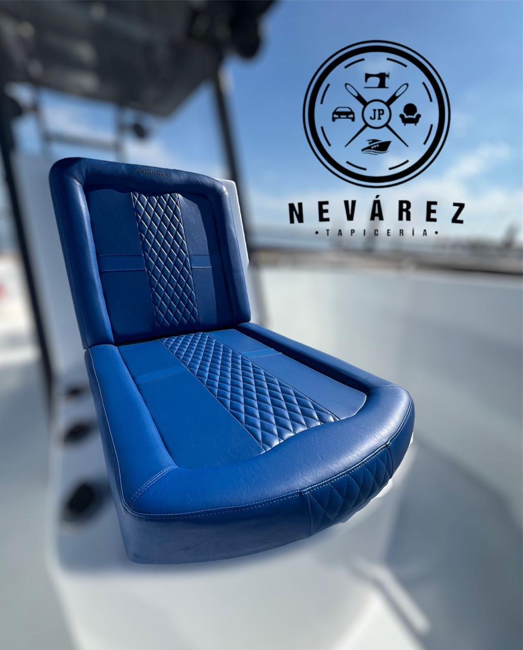 Tapizado de barco en color azul